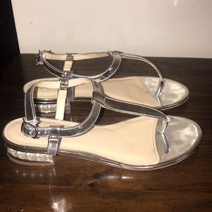 GUC Betsy Johnson silver wedding sandals 9.5